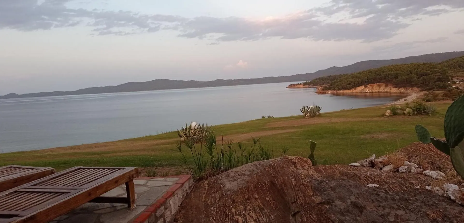 Villa Iviritiko Nea Roda Greece