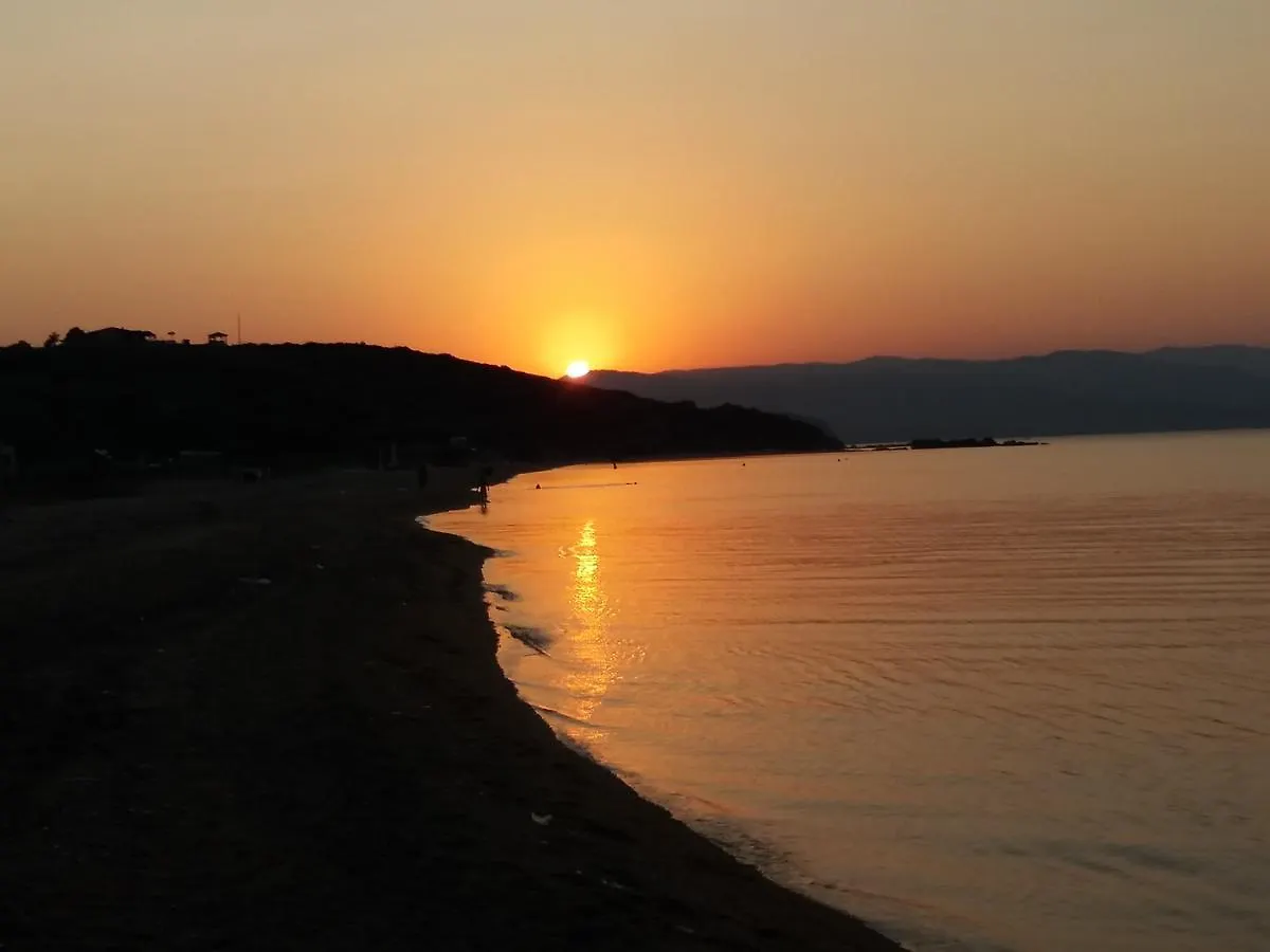 Сasa de vacaciones Villa Iviritiko Nea Roda